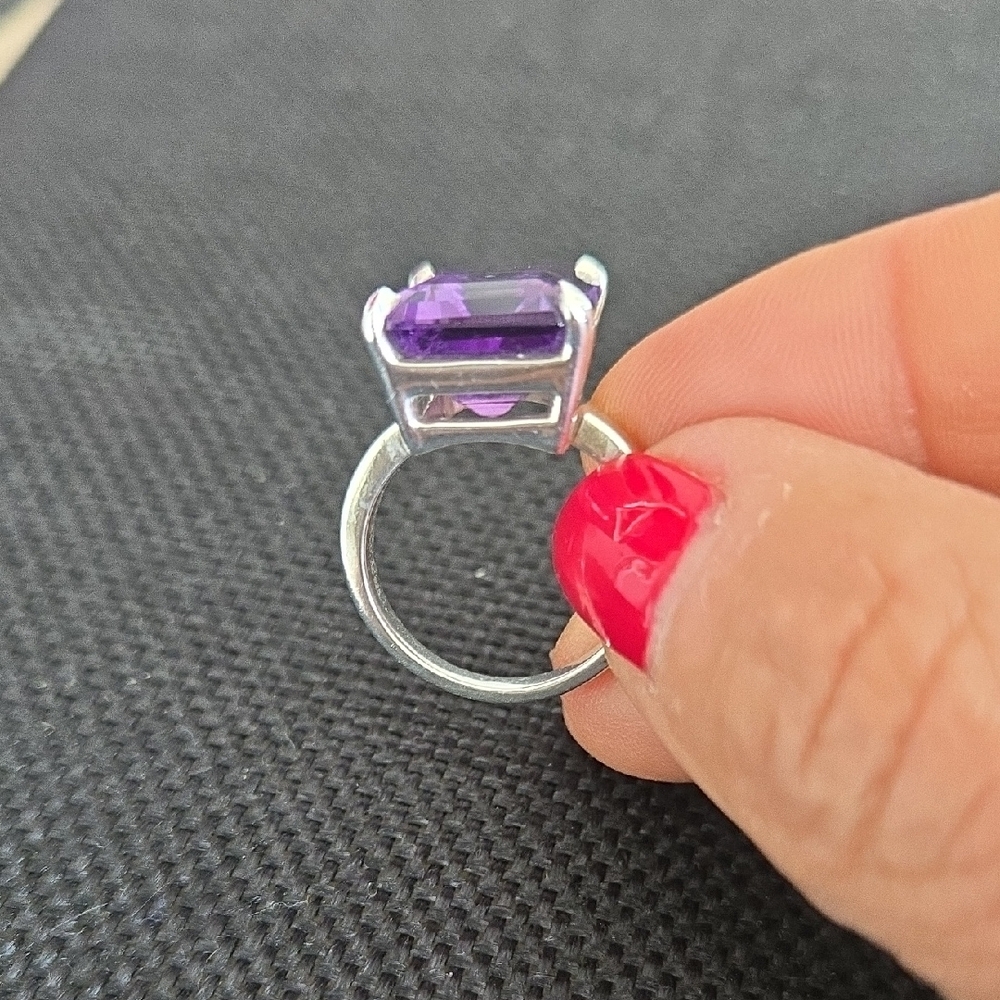 Vintage Tiffany & Co. Sterling Silver "Sparklers" Ring with Amethyst, Size 6 - Picture 3 of 9